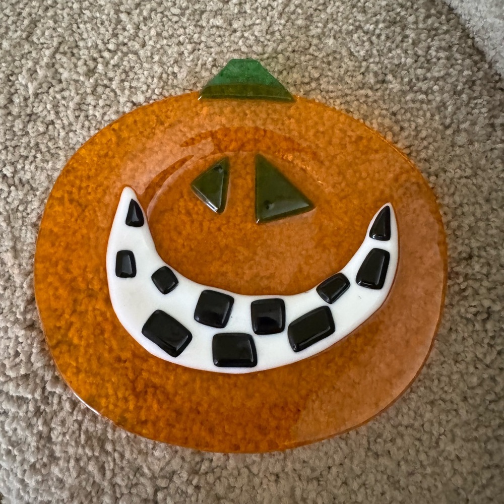 Glass Pumpkin shallow dish